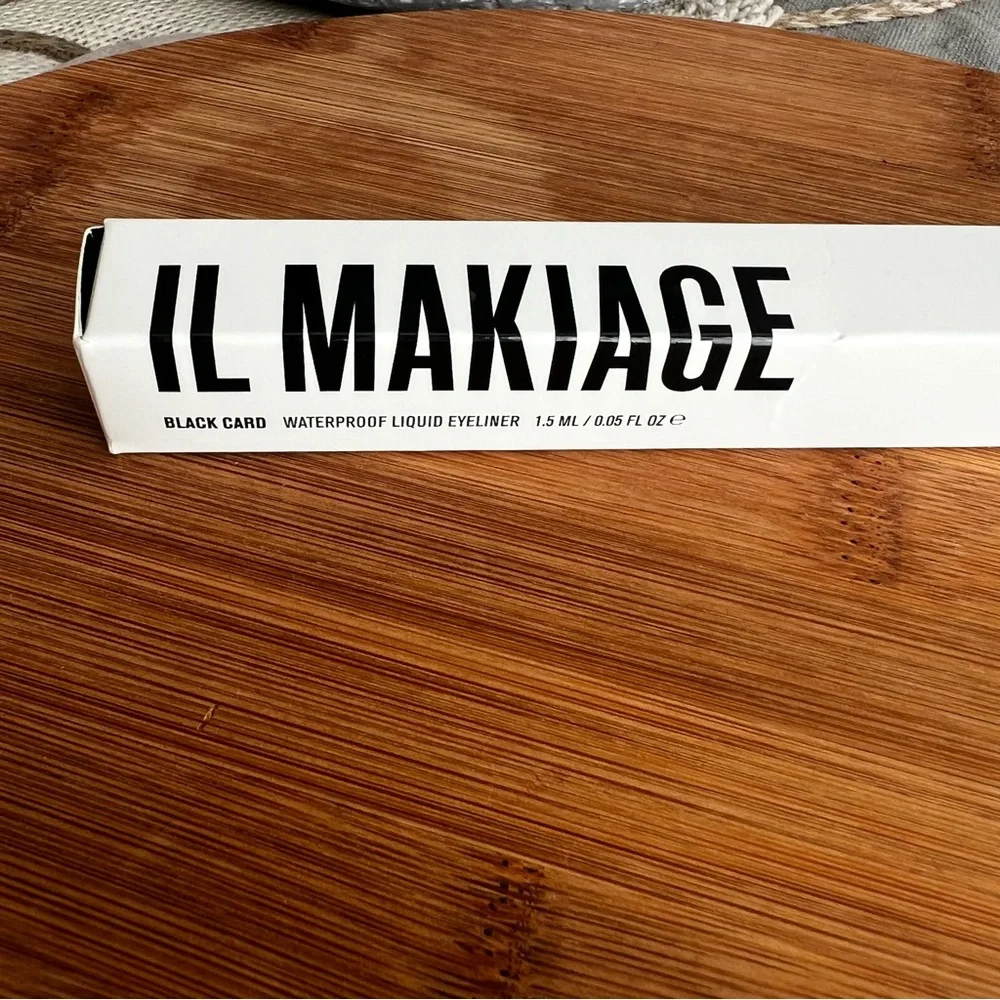 IL MAKIAGE Black Card Liquid Eyeliner Ultra-Black Waterproof Liner NIB Full Size